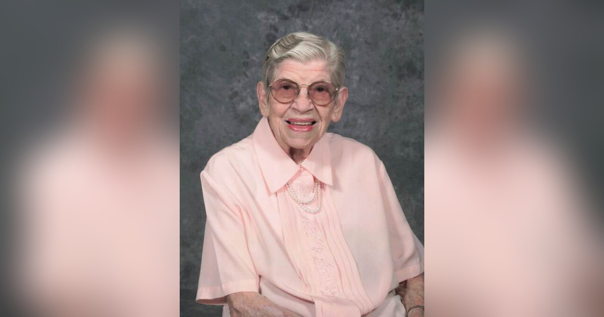 Obituary for Ellen Mae (Weir) Grant Stover Funeral Home & Crematory