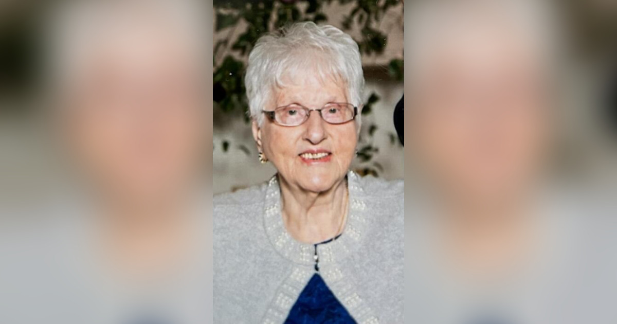 Florence Cozza Obituary April 25, 2023 Bridgewater Funeral Home