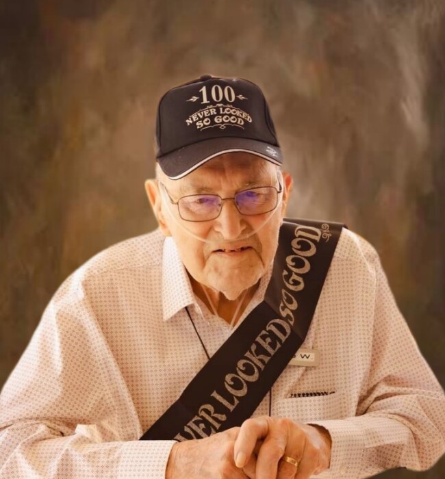 Obituary for Dale E. Woods Tabor Funeral Home, Inc.