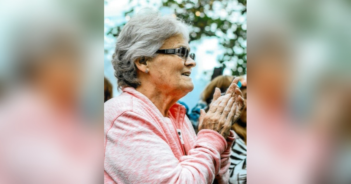 Obituary for Wendy Dawn (Hodgkinson) Fletcher Cavill