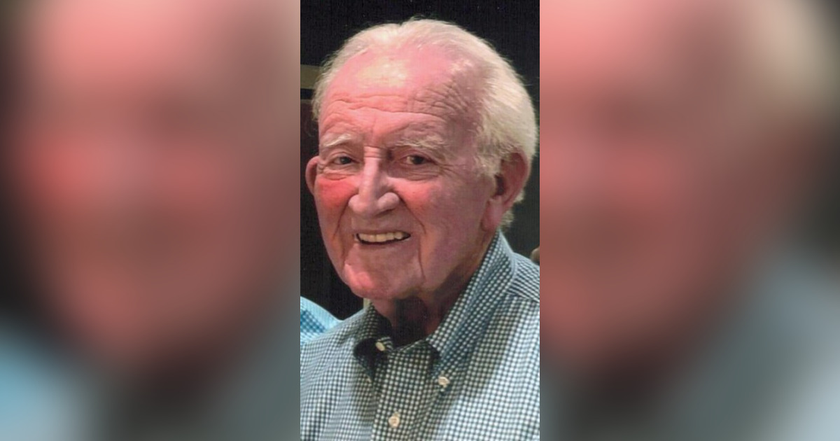 Obituary for Richard W. Lyons CirielloCarr Memorial Home