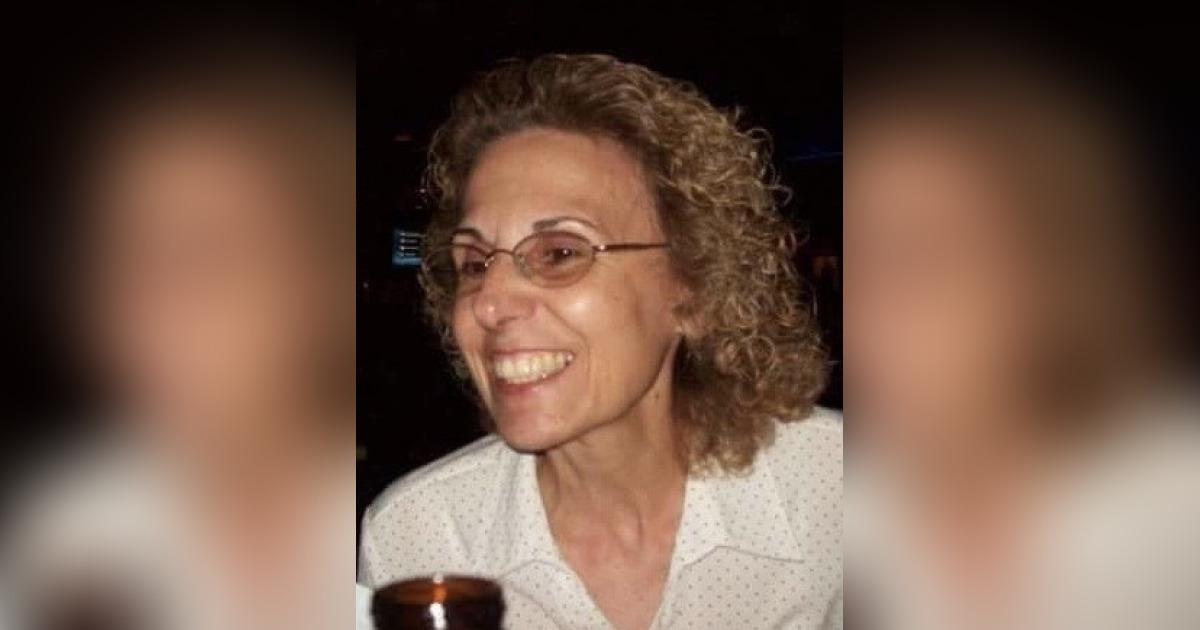 Obituary for Linda (Fernandes) Smith Oliveira Funeral Homes