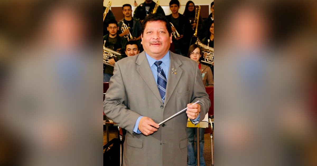Carlos Luna