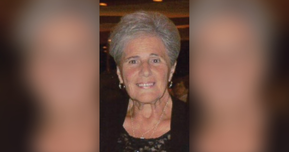 Ann Marie Summa Mecca