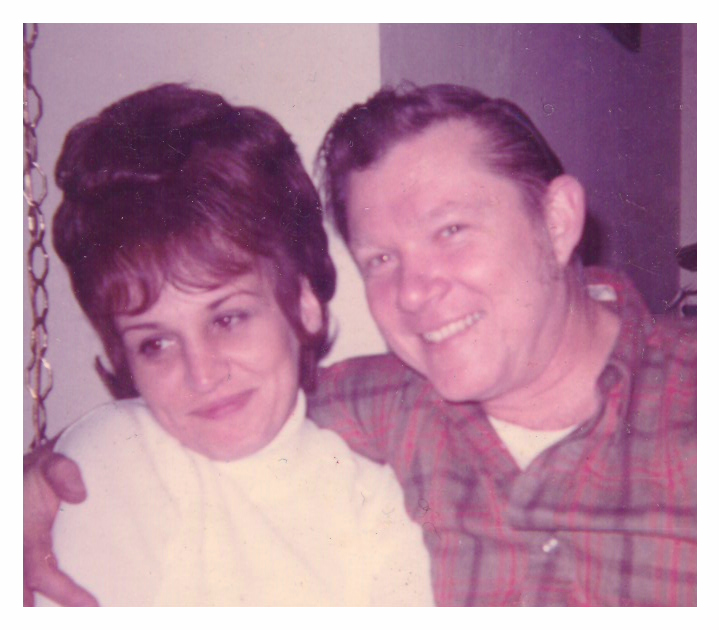 Obituary for Carolyn Joyce (Sanders) Mueller Hatfield Funeral Home