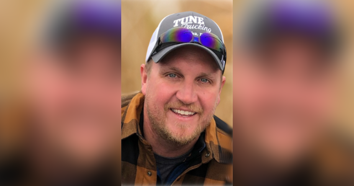 Ryan Tune Obituary May 31, 2022 Patoka, IL