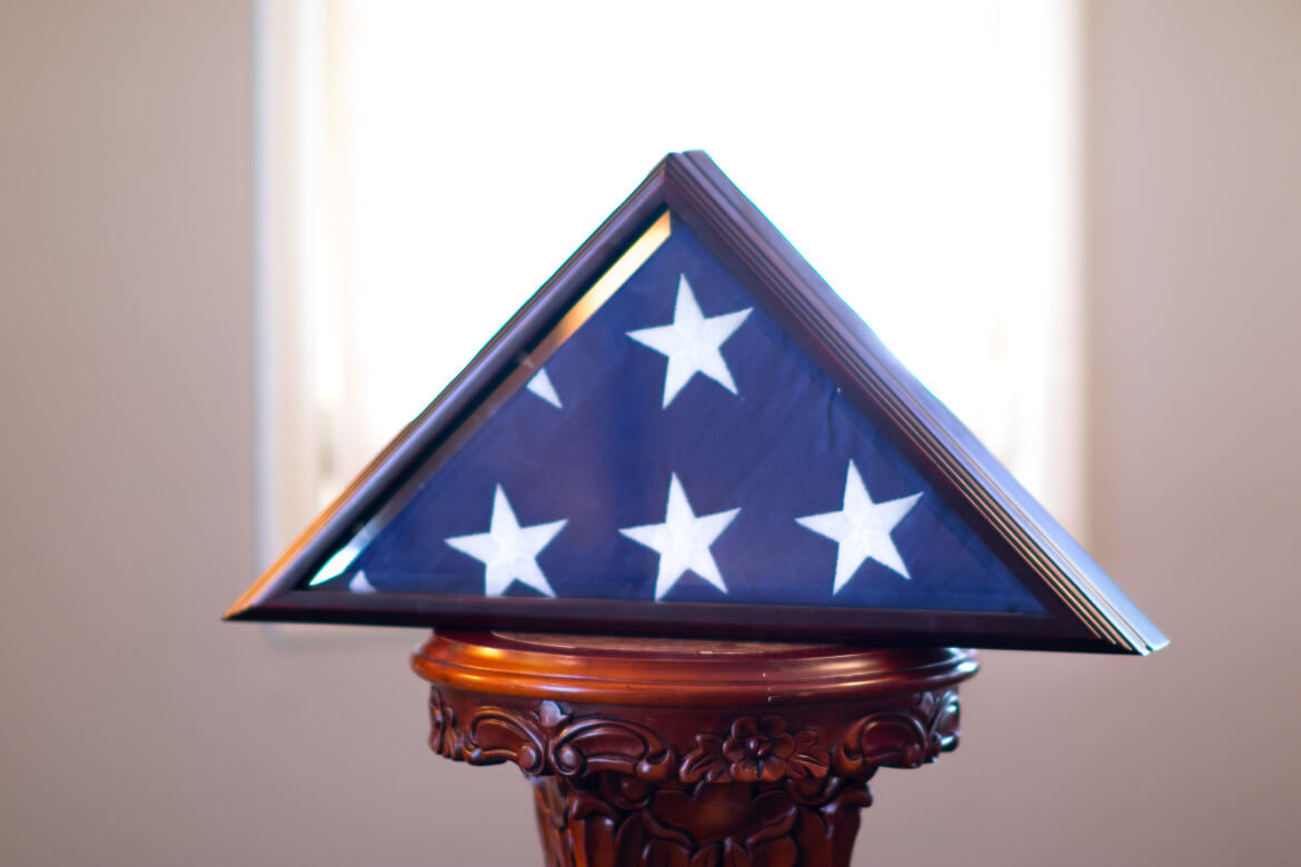 Veterans Burial Flags C & S Fredlock Funeral Home, P.A. Oakland MD