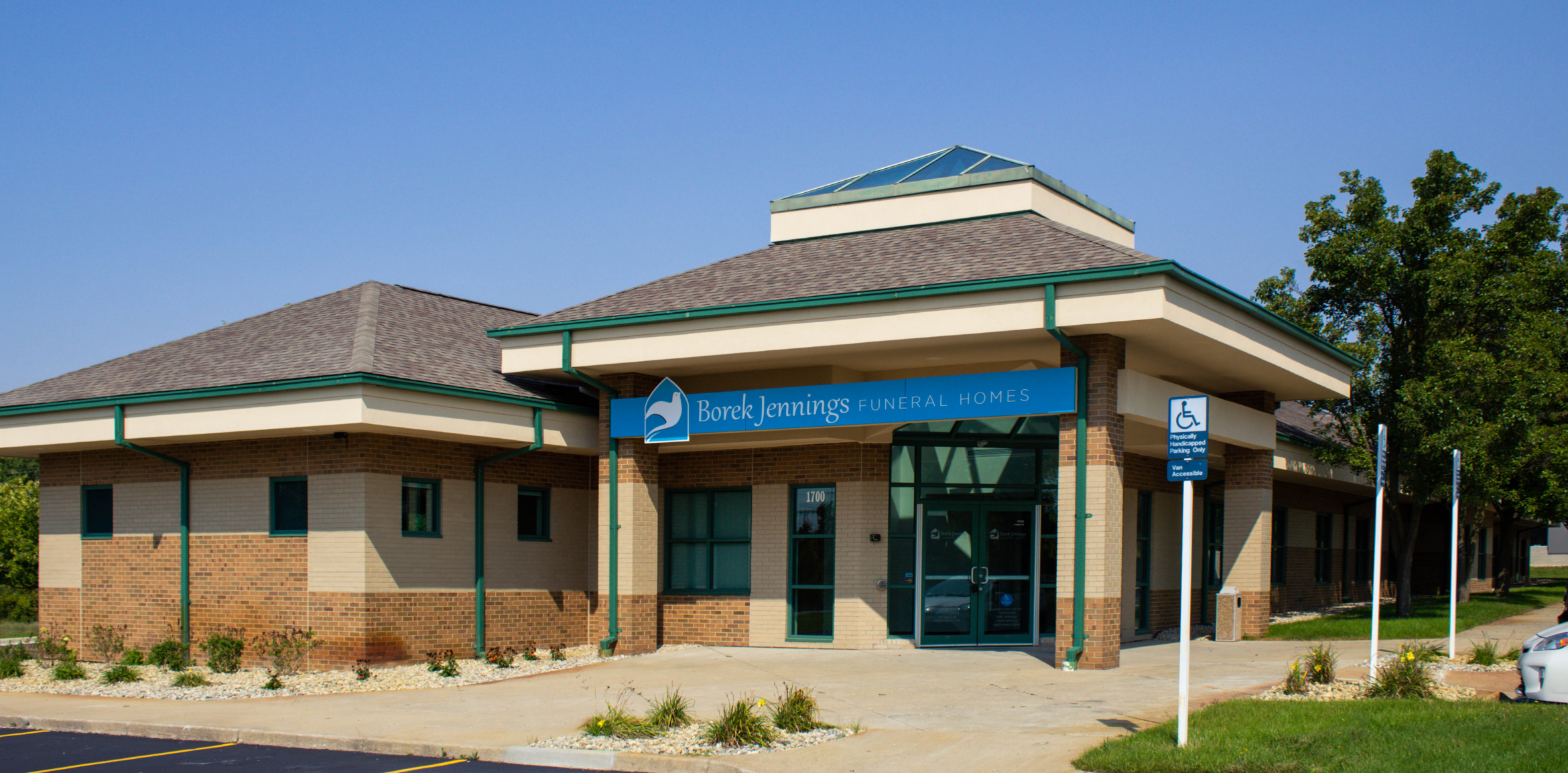 Mission Pinckney MI Funeral Home And Cremations 