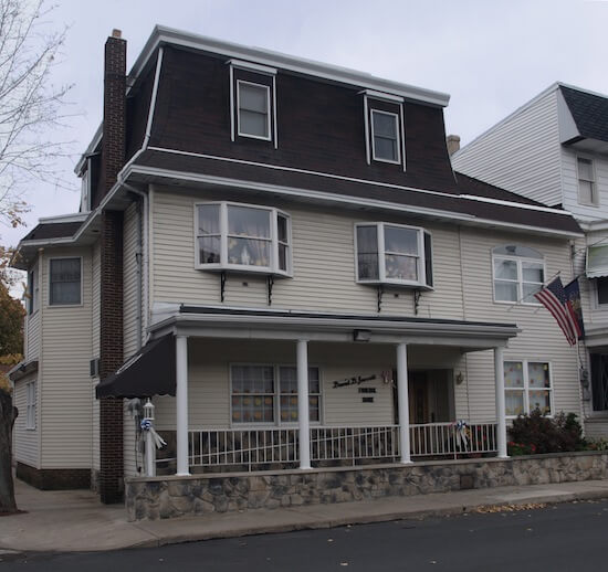 David D. Jarrett Funeral Home Mahanoy City PA funeral home and cremation
