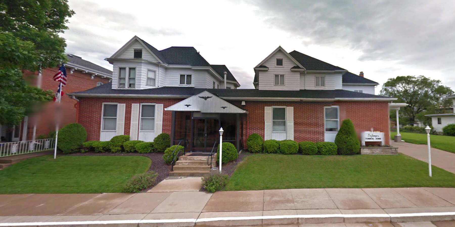 DeJongGreaves & Printy Funeral Home Keokuk IA funeral home and cremation