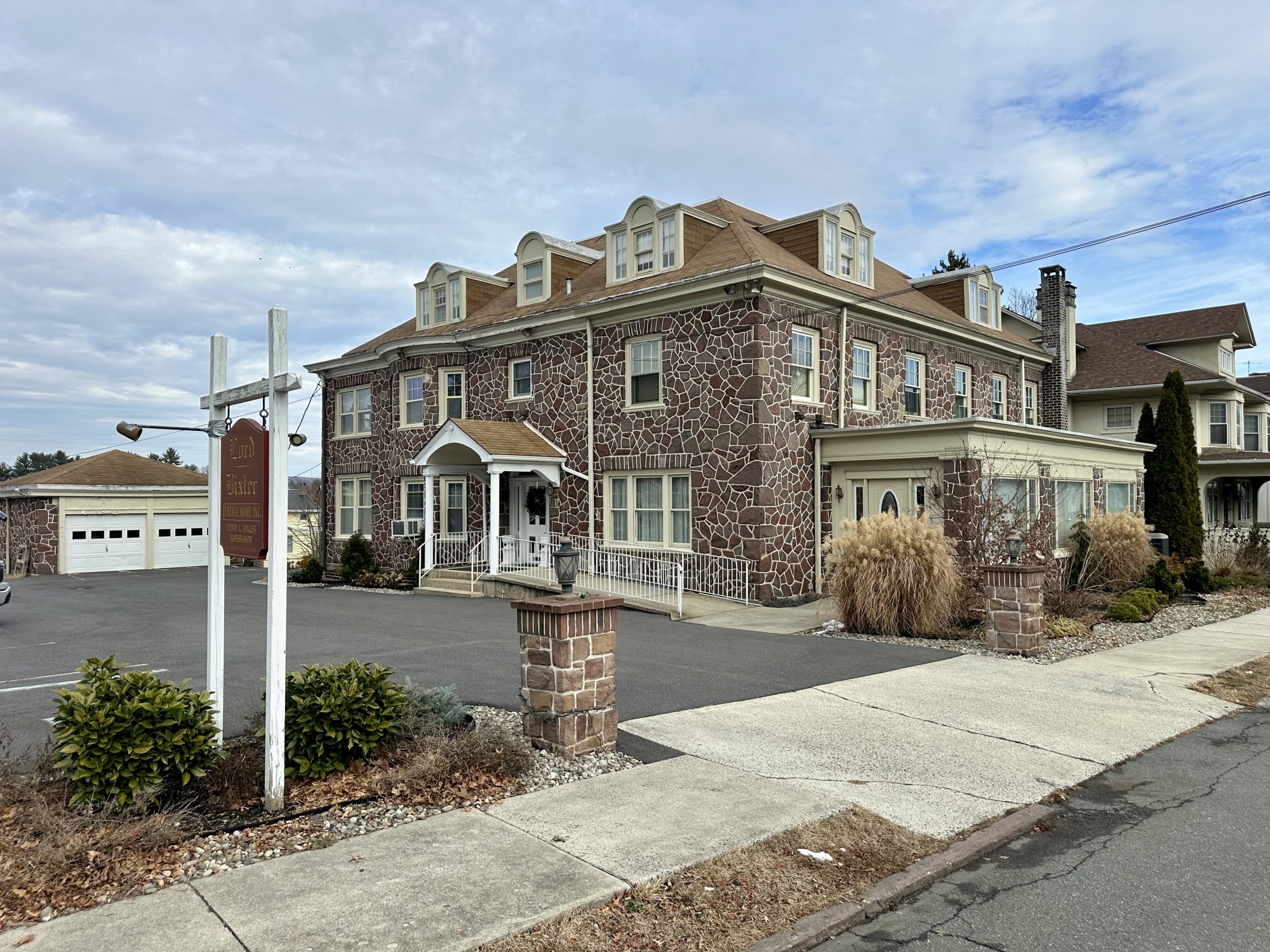 Top Rated Funeral Homes & Cremation Schuylkill County, PA