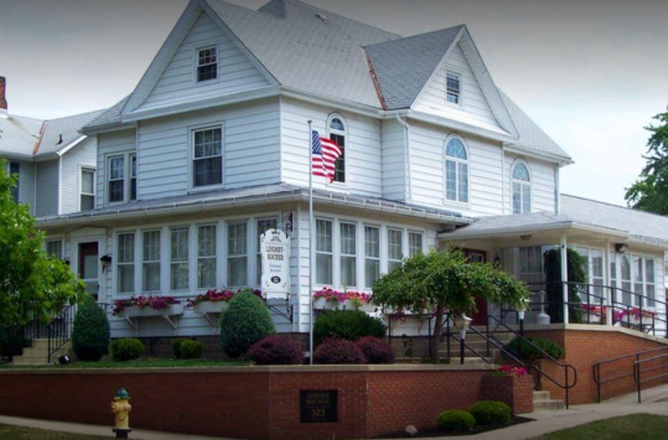 Hanneman Funeral HomeWillard Hanneman Family Funeral Homes