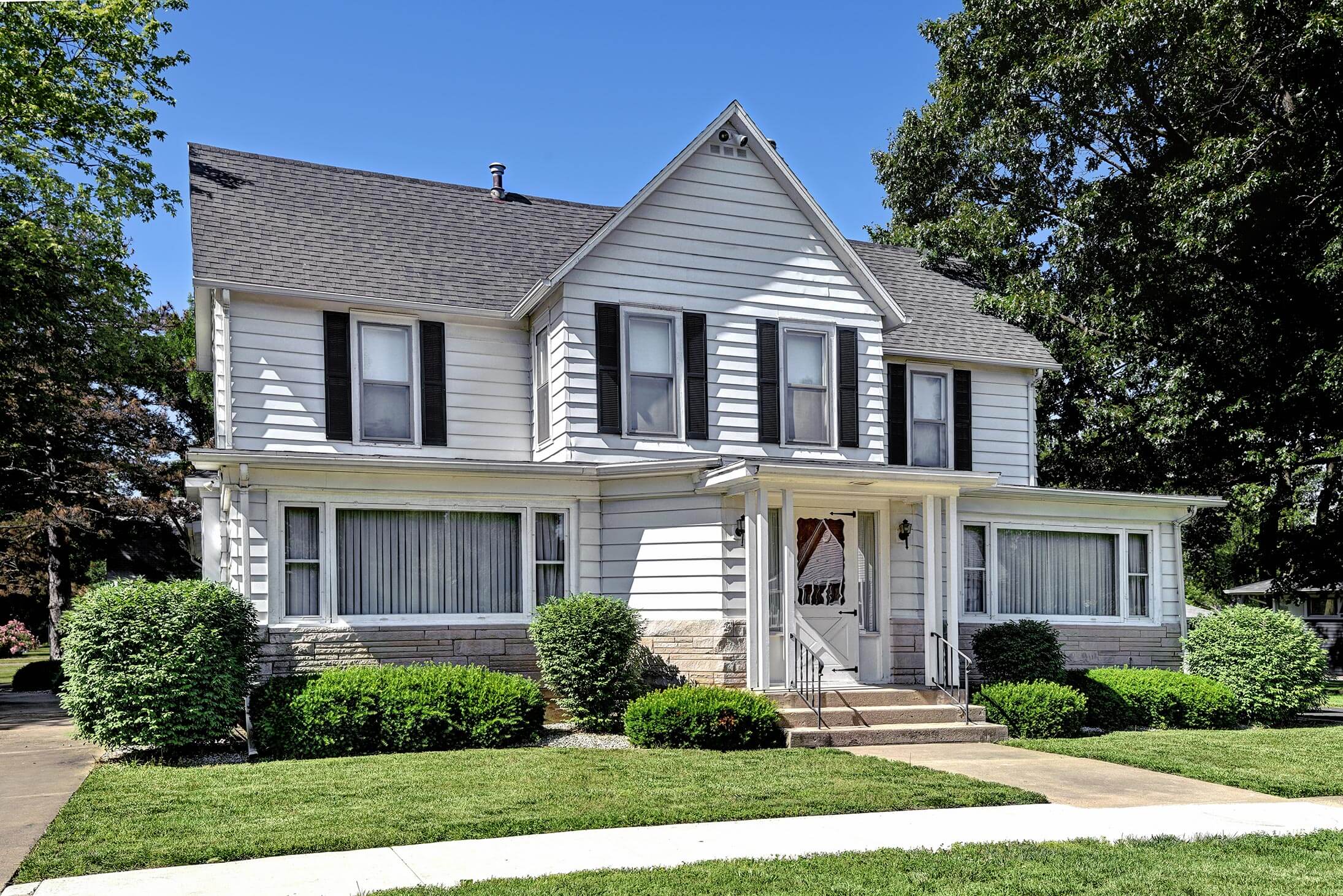 Findlay LGH Funeral Homes Stewardson IL funeral home and cremation