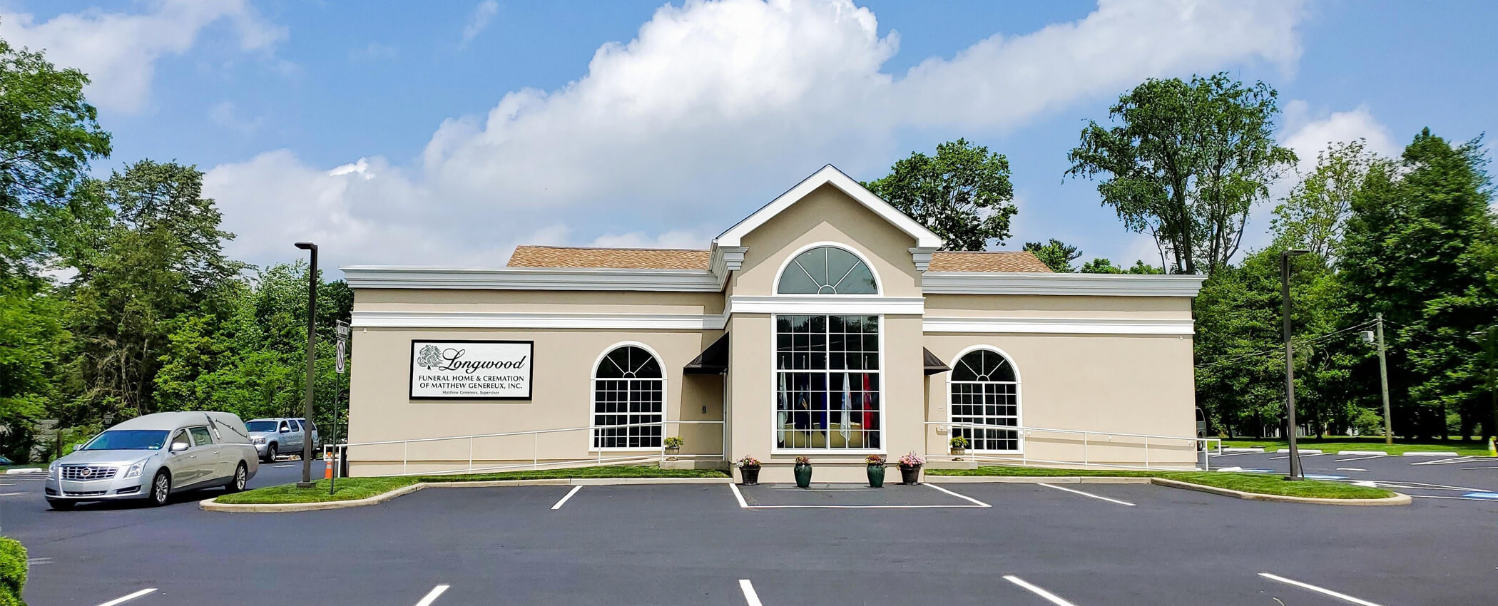 Longwood Funeral Home of Matthew Genereux, Inc. Square PA