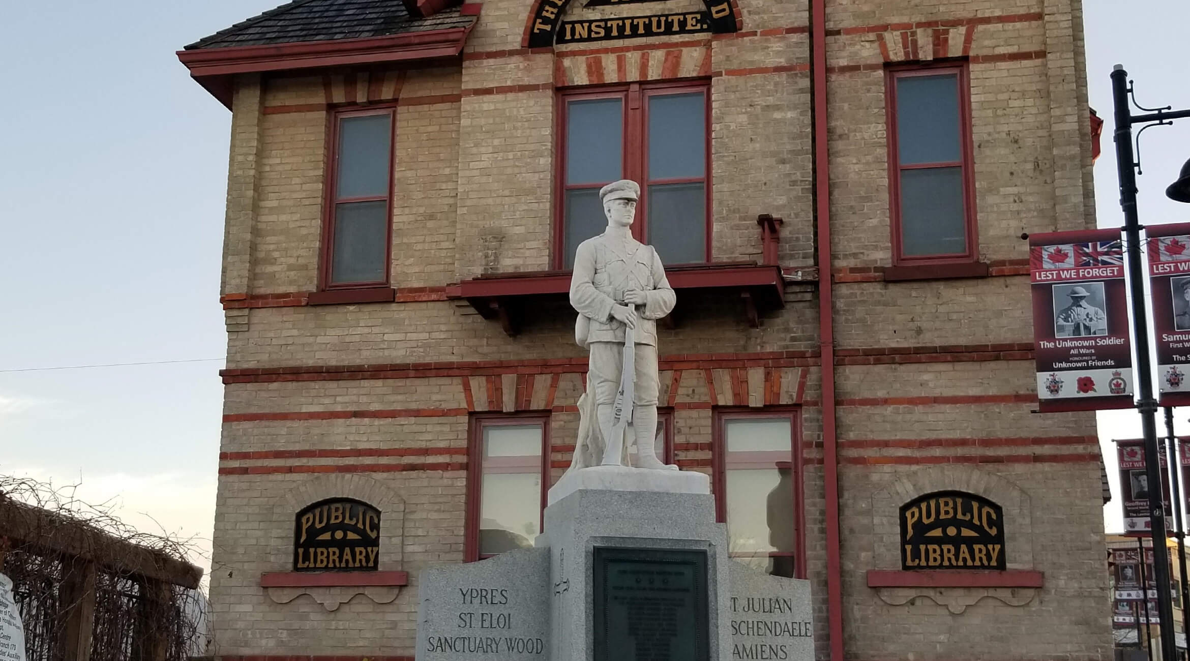 Low & Low Funeral Home Uxbridge ON and Port Perry ON funeral home and