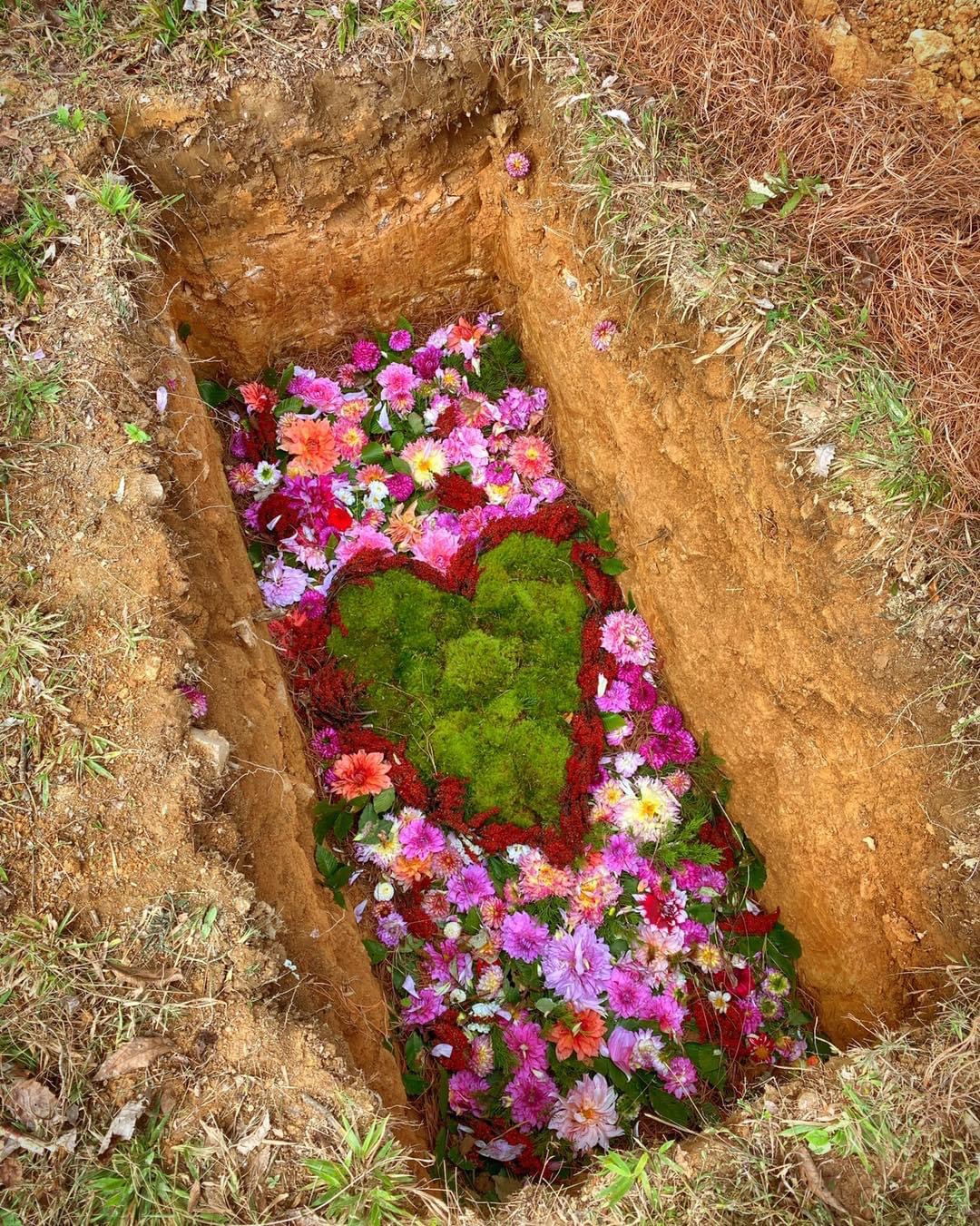 Natural Funerals Natural Funeral Company Pittsburgh PA green burial funeral home and cremation