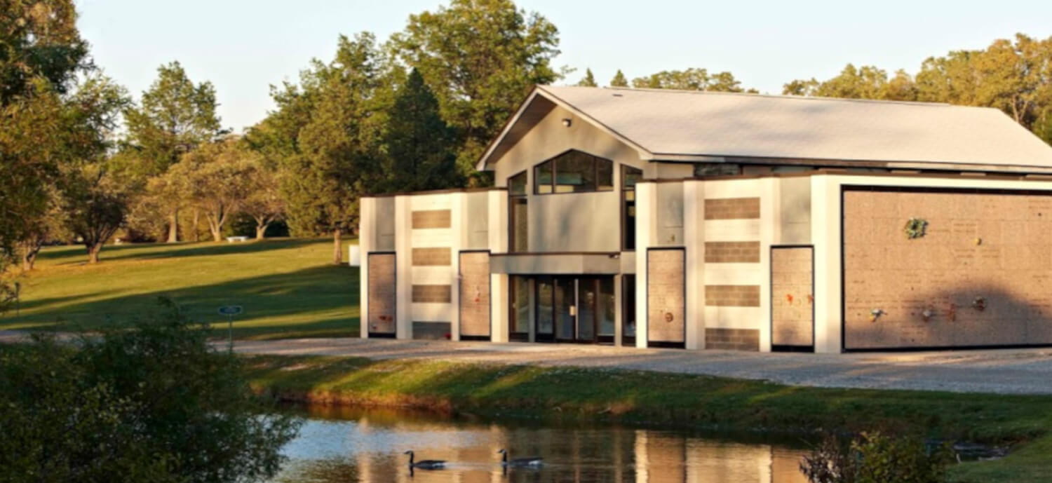 Oakland Hills Memorial Gardens | Novi MI funeral home and cremation