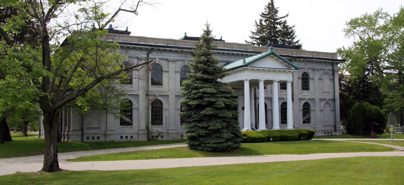 Roseland Park Cemetery Berkley MI funeral home and cremation