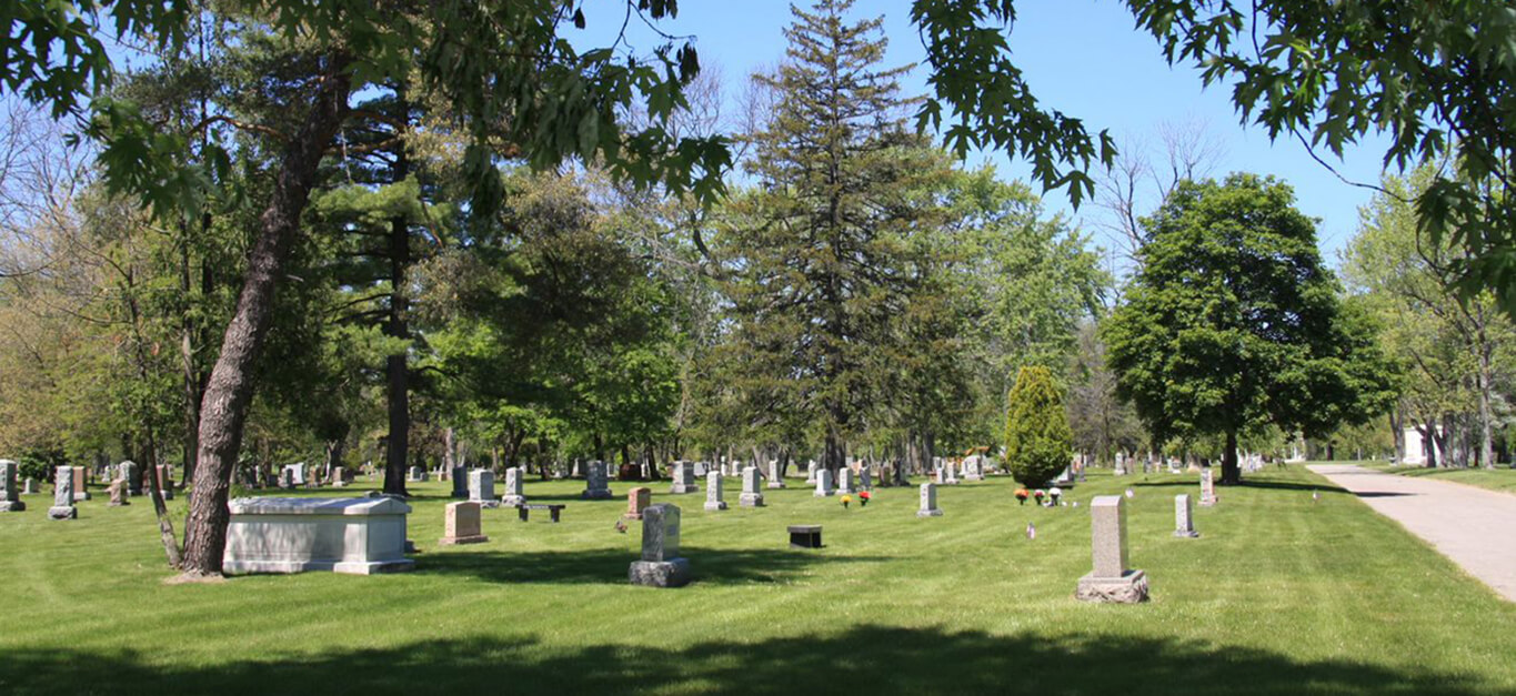 Roseland Park Cemetery Berkley MI funeral home and cremation