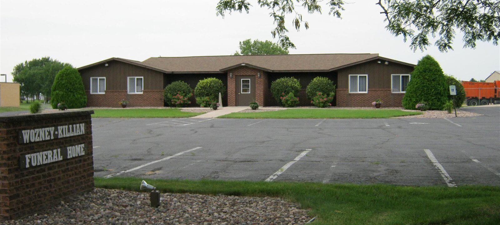 About Us Wozney Killian Funeral Home Arcadia Wi Funeral Home And Cremation