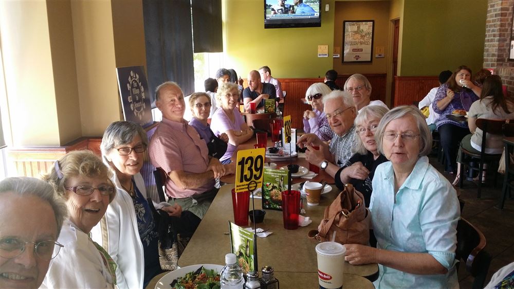 Lunch Bunch at Leelynn's, 11:30 AM 