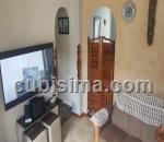 apartamento de 2 cuartos $30,000.00 cuc  en calle humboldt vedado, plaza, la habana