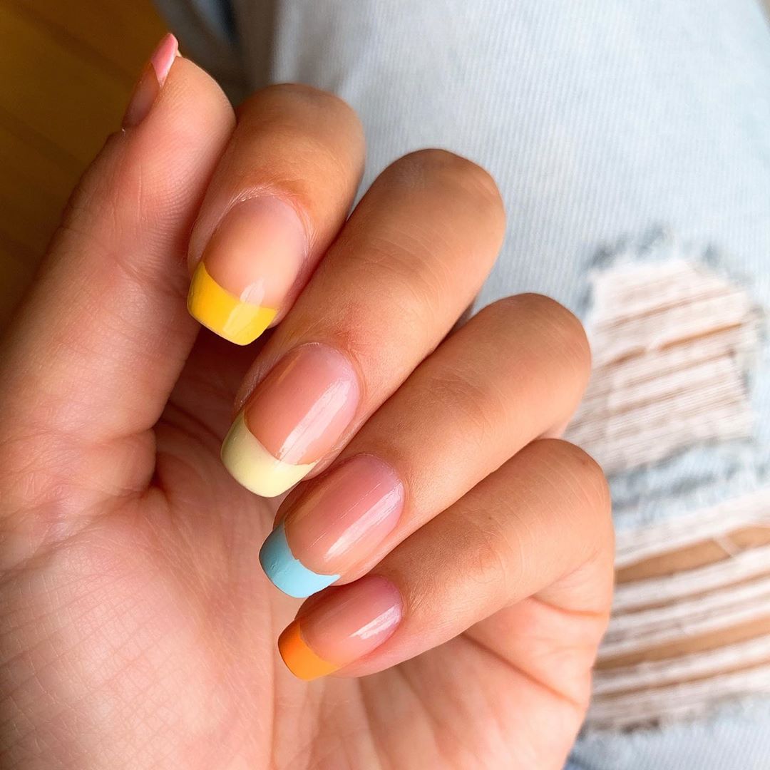 nailart-arcoiris-3