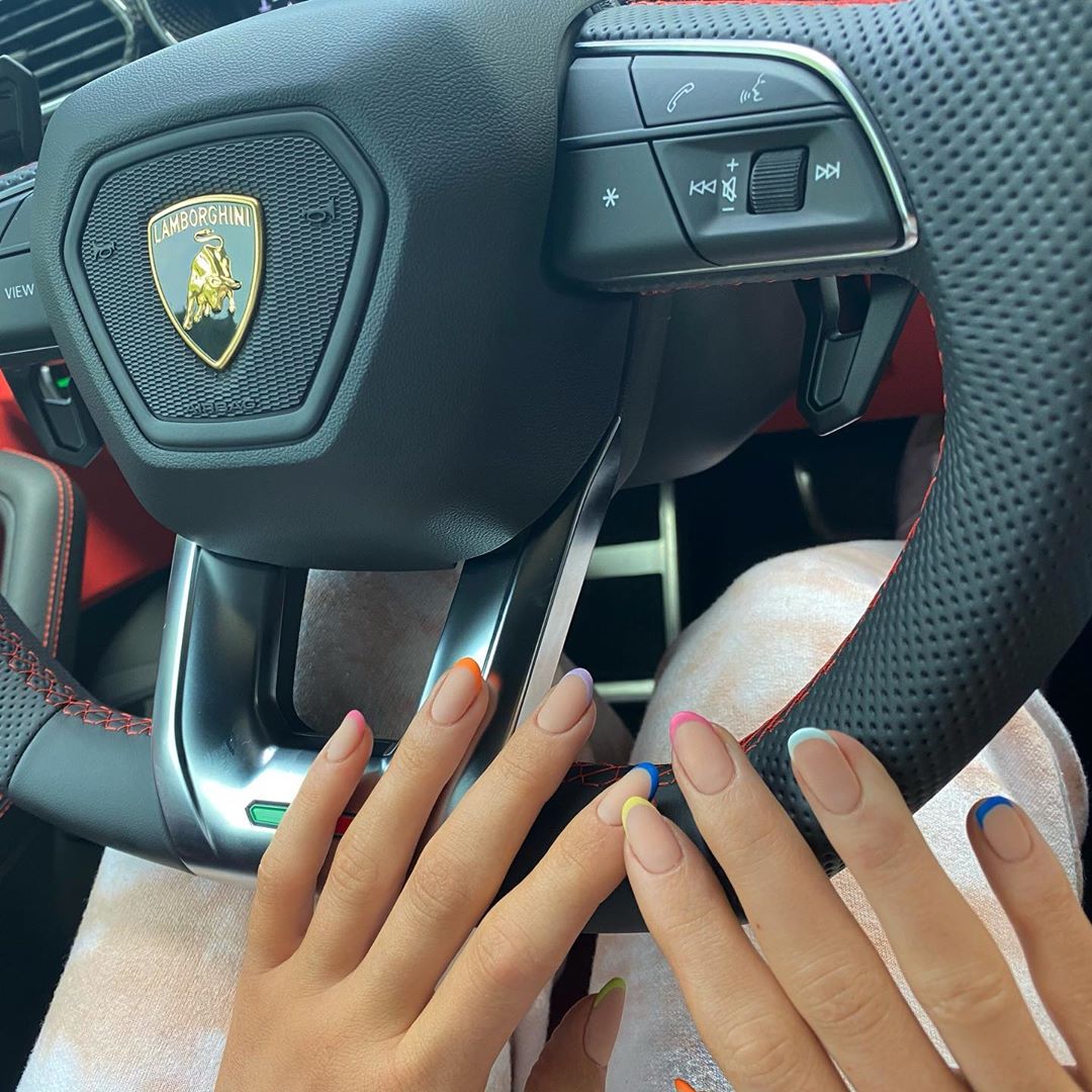 nailart-arcoiris-6