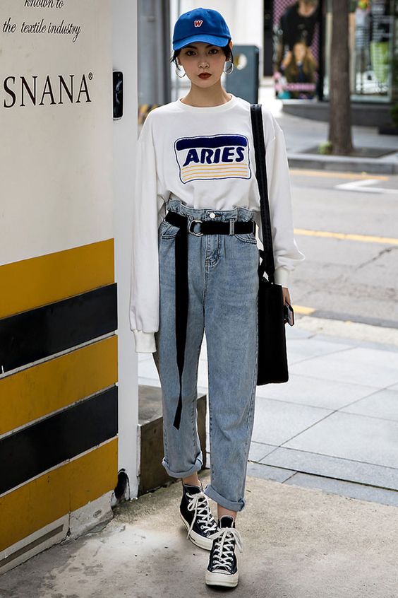 momjeans-2