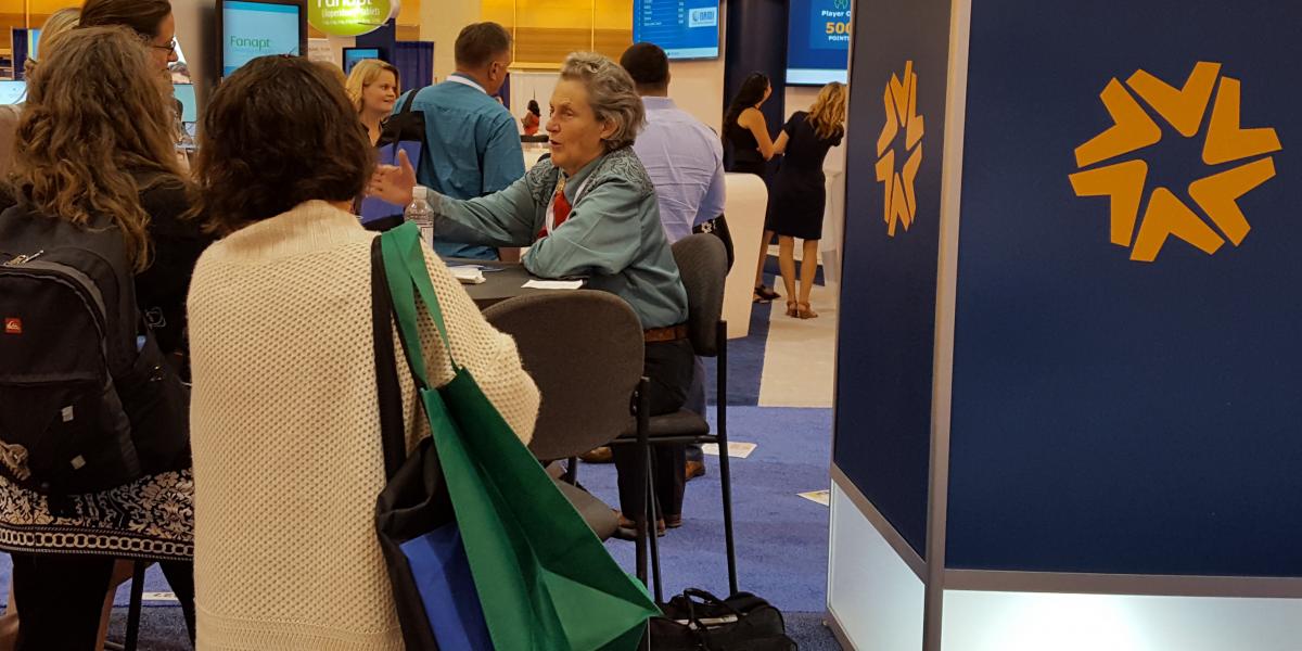 Temple Grandin Psych Congress Exhibit Hall
