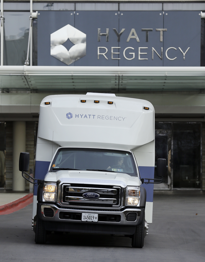 Chlorine Gas Leak Sickens 19 at Furries Convention in Chicago