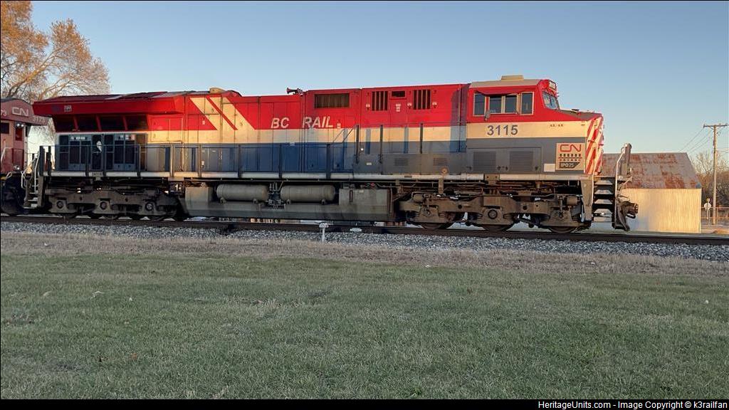 Scaletrains Rivet Counter Ho Scale ET44AC CN/ BC Rail Heritage 3115