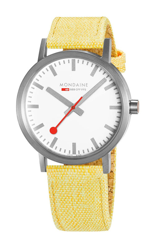 Mondaine Classic Watch A660.30360.17SBEproduct image