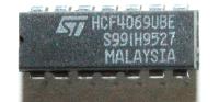 STMicroelectronics HCF4069UBE