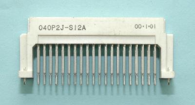 AMP-AMPHENOL 040P2J-S12A front image