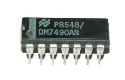 Fairchild Semiconductor DM7490AN