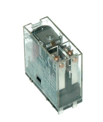 Omron G2R-2-SND-24VDC back image