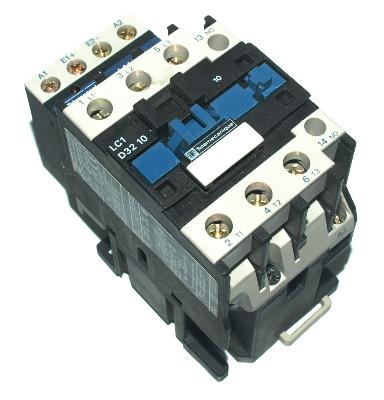 Telemecanique LC1D3210M7