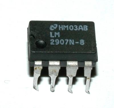 National Semiconductor LM2907N-8