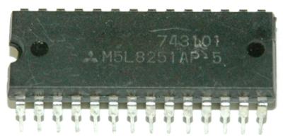 Mitsubishi M5L8251AP-5 front image