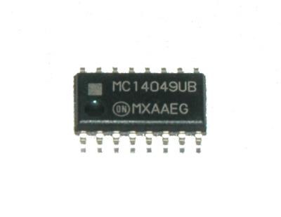 Motorola MC14049UB front image