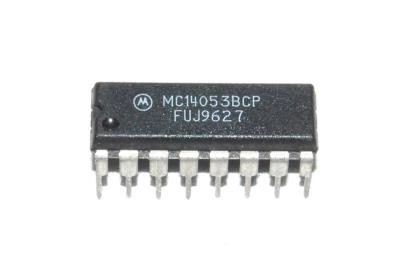 Motorola MC14053BCP front image