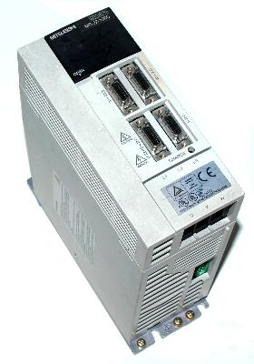 Mitsubishi MR-J2-100C front image