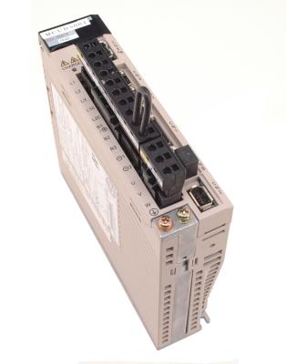 Yaskawa SGDV-1R6A11AY404AC