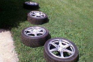  Wheels_And_Tires 