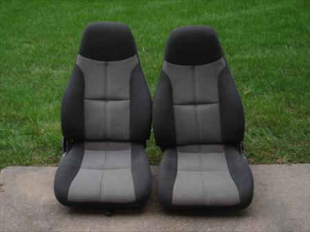  Seats_And_Seat_Covers 