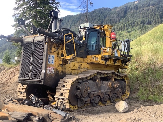 Picture, Left Front Corner