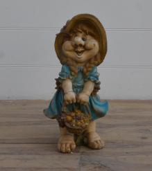 GIRL STATUE