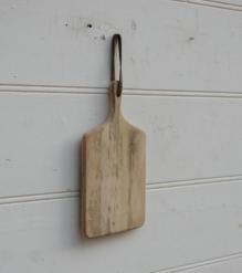 CHOPPING BOARD