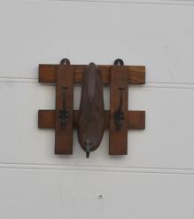 WOODEN SHOE LAST HANGER